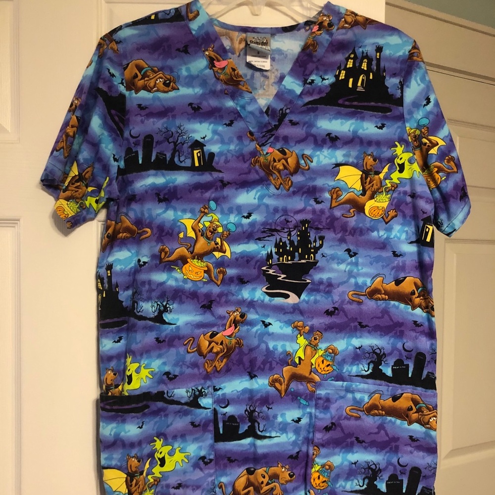 Scrub Top